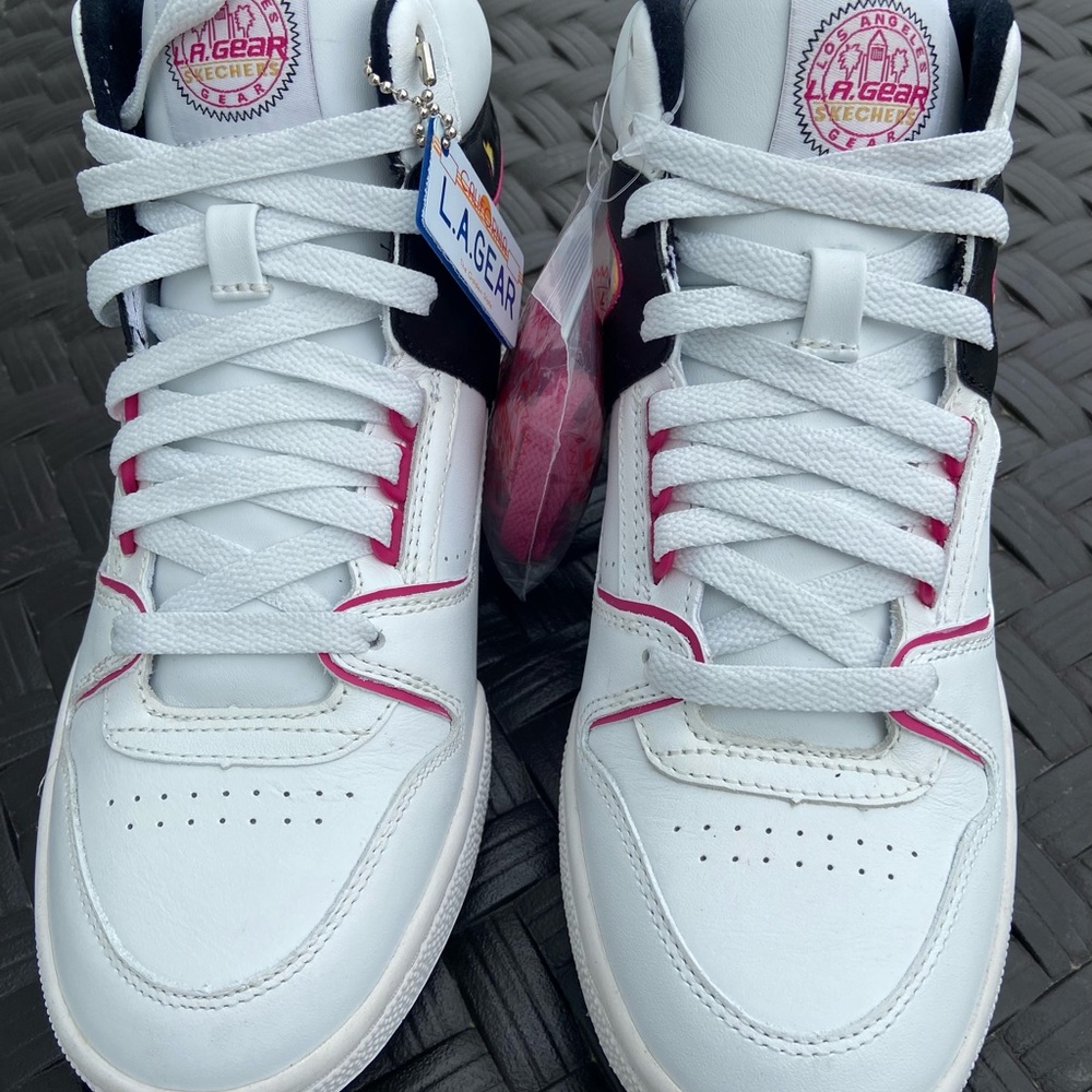 Sketchers - LA Gear, slim high tops slammer shoes size 8.5; NEW, never worn